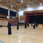 常盤台剣友会<!--関東 設立年	1975 年	館長・代表	山口幸輔 稽古場所	174-0071 東京都板橋区常盤台1-6-1 板橋区立常盤台小学校 （学校体育館） 稽古場所２	174-0063 東京都板橋区前野町1-10-1 板橋区立富士見台小学校 （学校体育館） 稽古日時	 【木】19：15～20：30  【日】9：15～11：30 費用	  入会金／0円  月謝／1000～1500円    保険等／800～1850円 指導内容	少年／○ 一般／○ 婦人部／○ 外国人受入れ／○ ※コミュニケーション取れる人可 入門可能年齢	その他 話し合いによる	募集時期	常時可能 入会希望連絡	 根本真仁 電話: 03-3960-5286  FAX: 03-3960-7562 tokiken449@gmail.com  当剣友会では、礼節と安全を第一とし、基本を大切にした段階的な指導を行っております。年齢や経験に応じて無理のない稽古を心がけ、一人ひとりの成長に寄り添います。剣道を通じて、強い心と健やかな体、仲間を尊重し合う豊かな人間性を育むことを指導方針としております。地域に根差した活動を通じ、子どもから大人まで安心して学べる場づくりに努めてまいります。 また、外国人受け入れにつきましては極力対応いたします。-->