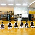 鳴門市光武館道場<!--四国 設立年	1969 年	館長・代表	寺西明弘 稽古場所	772-0011 徳島県鳴門市撫養町大桑島宇辻岩浜35-8 鳴門市剣道場（光武館道場）  稽古日時	 【火】18：30～20：30  【木】18：30～20：30  【土】17：30～19：30 費用	  月謝／1500円    指導内容	少年／○  入門可能年齢	年長以上 中学生	募集時期	常時可能 入会希望連絡	 寺西明弘 電話: 088-685-0703  剣道を通じて礼儀・思いやり・感謝の気持ちを持つことを指導し、将来社会に貢献できる青少年の育成を目的として活動しています。  -->